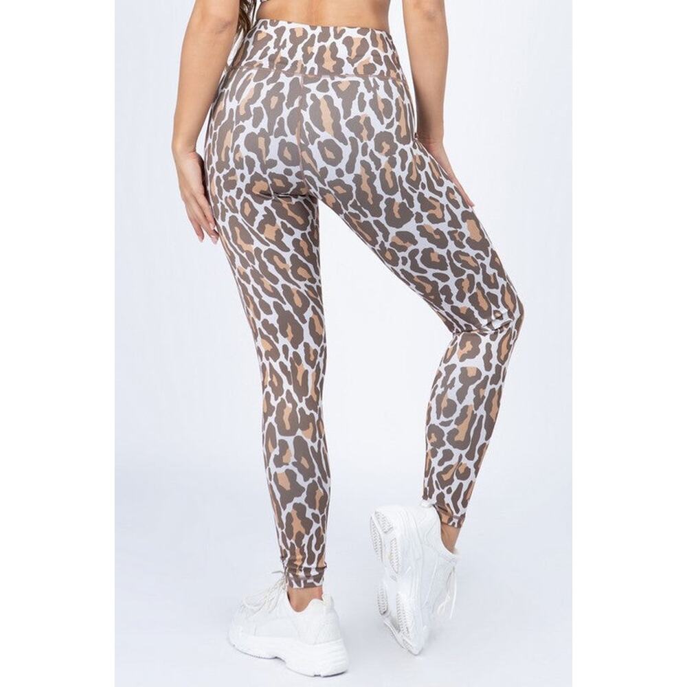 Leopard Workout Legging - Picture 7 of 8